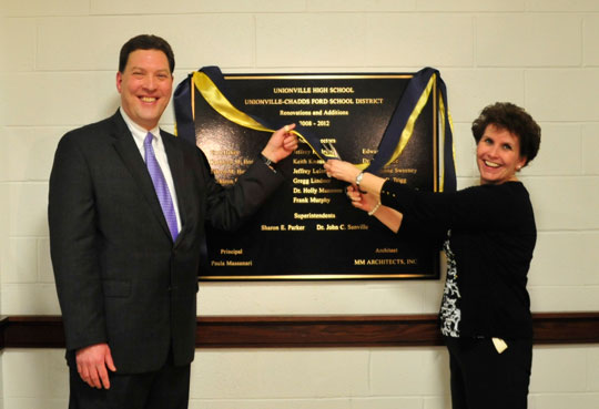 Read more about the article UHS dedicates renovated school building