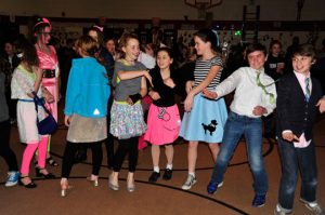 Read more about the article Fifth-graders rock to the oldies
