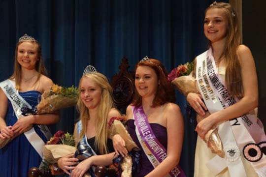 Read more about the article Celebrations dominate Unionville Fair pageant