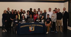 Read more about the article UHS athletes off to college