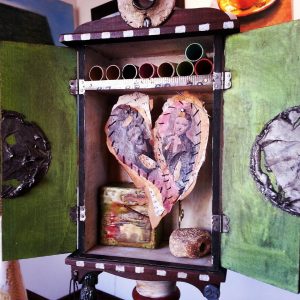 Storage for the Broken Heart by Roberta Little, Mala Galleria