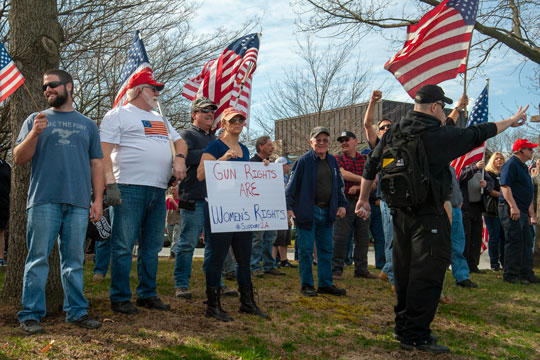 You are currently viewing Big turnout for pro 2A rally at Barrar’s office