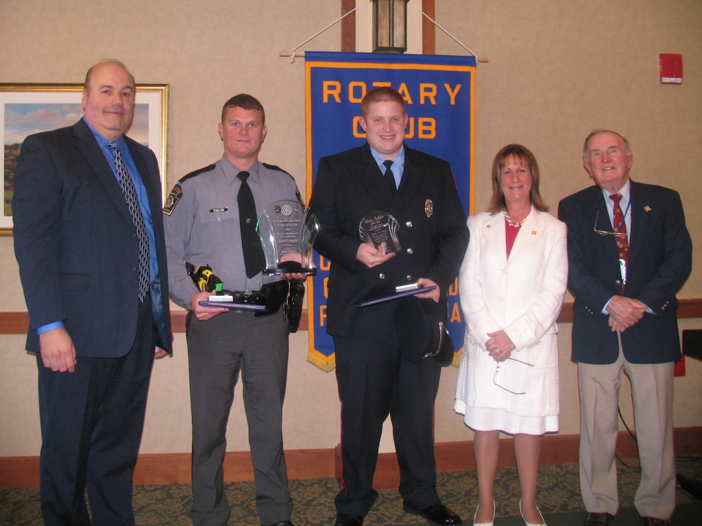 You are currently viewing Rotary honors trooper and firefighter