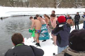 Read more about the article BVA holds third annual Polar Plunge