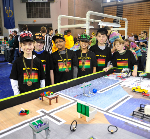 You are currently viewing Kids learn food safety during robotics competition