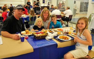 Read more about the article School district dinner serves the United Way